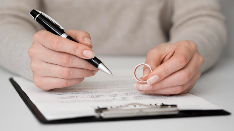 Zašto žene podnose zahtev za razvod mnogo češće nego muškarci?
